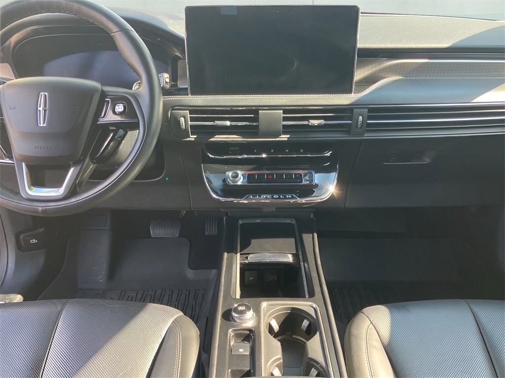 Used 2024 Lincoln Corsair Grand Touring image 22