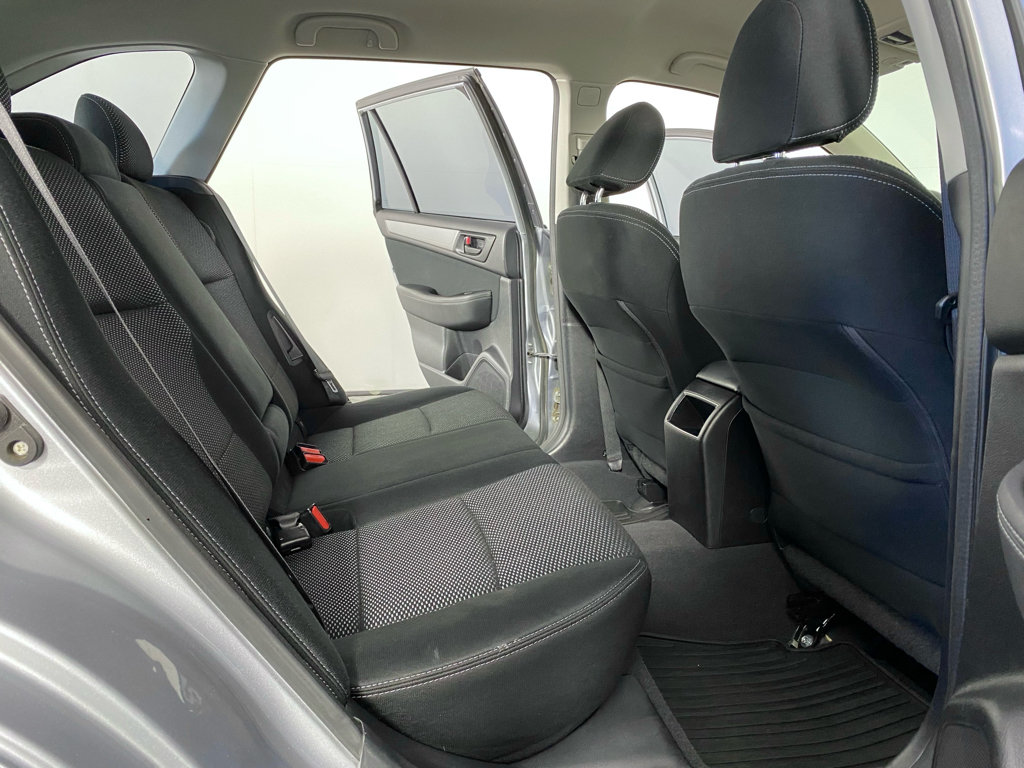 Used 2017 Subaru Outback 2.5i AWD/4WD image 13