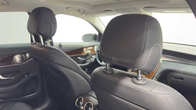 Used 2017 Mercedes-Benz GLC 300 4MATIC Coupe image 15