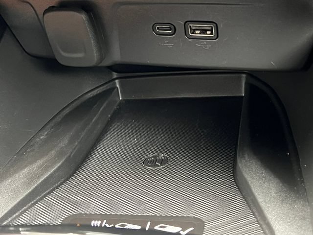 Used 2026 Chevrolet Trax RS w/ Sunroof Package FWD image 27