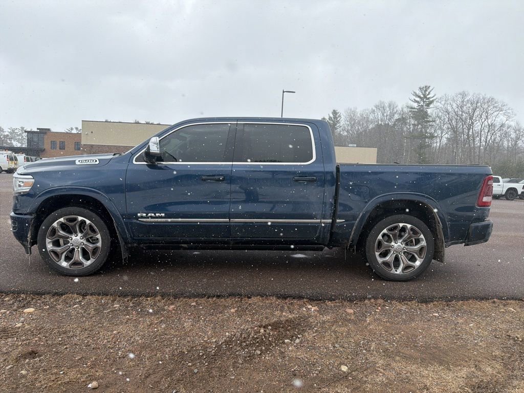 Used 2024 RAM 1500 Limited AWD/4WD image 7