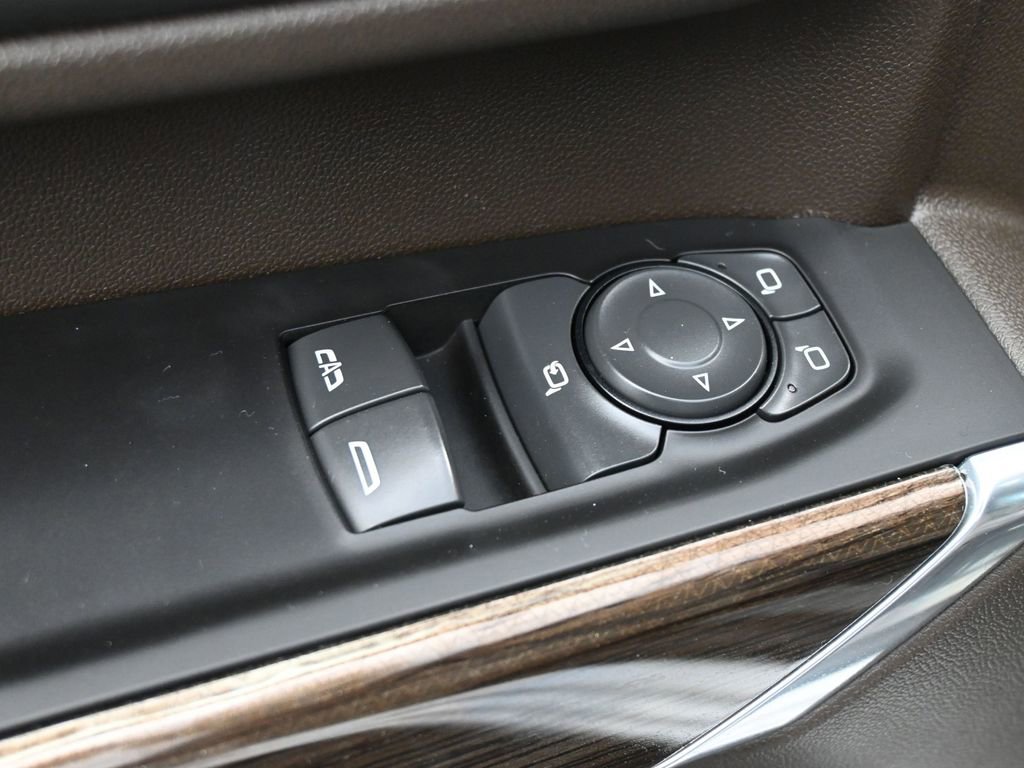 Used 2024 Chevrolet Silverado 3500 LT w/ Convenience Package image 4