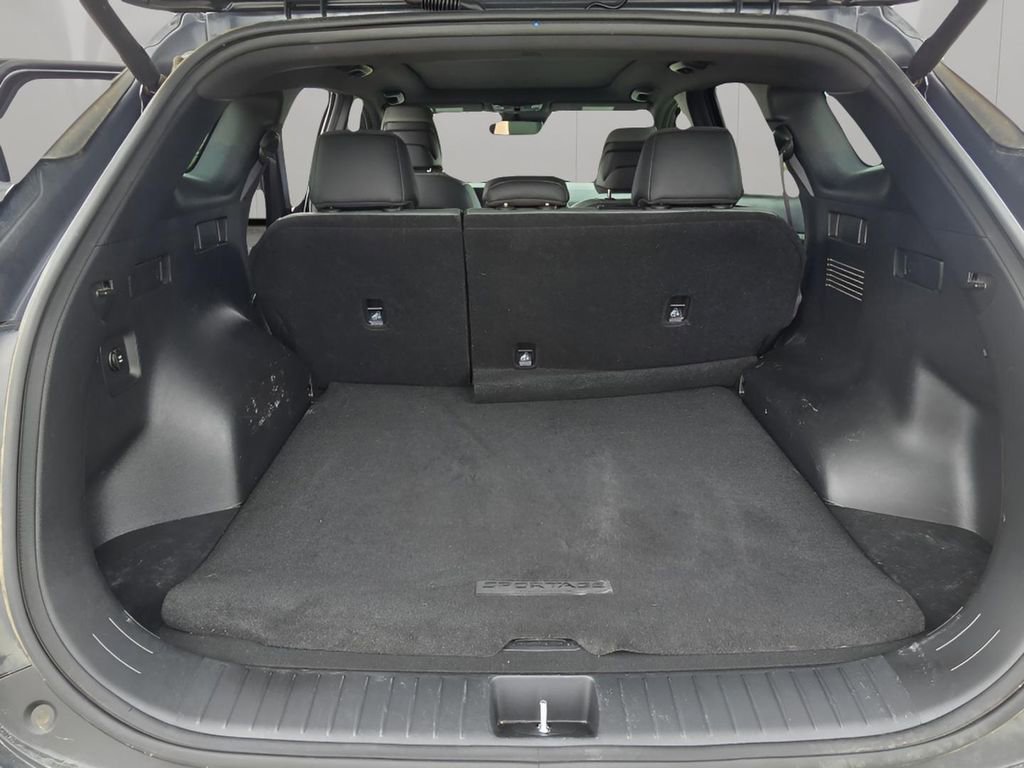 Used 2023 Kia Sportage X-Line AWD/4WD image 16