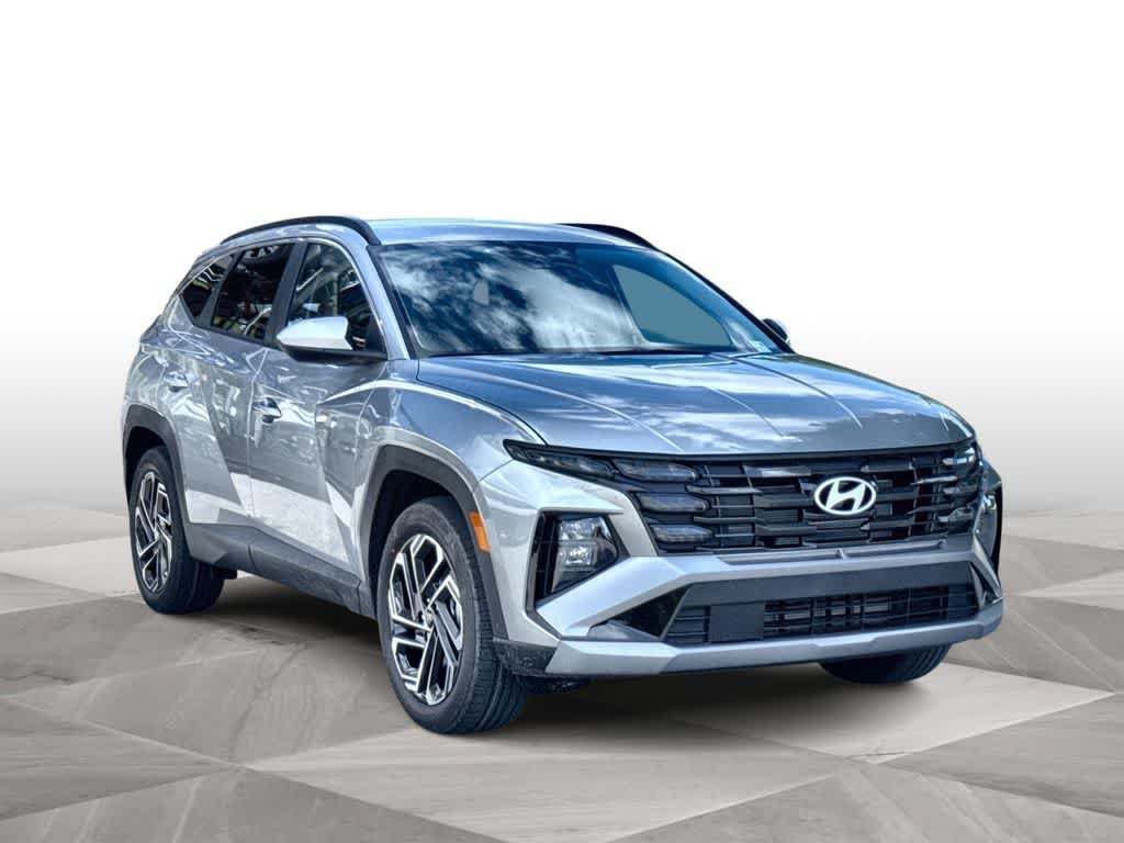 New 2026 Hyundai Tucson SEL Plus FWD image 2