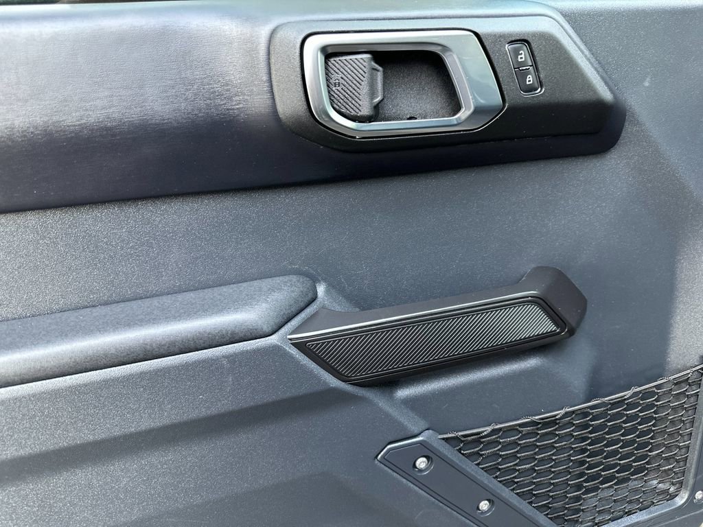 Certified 2025 Ford Bronco Badlands image 6