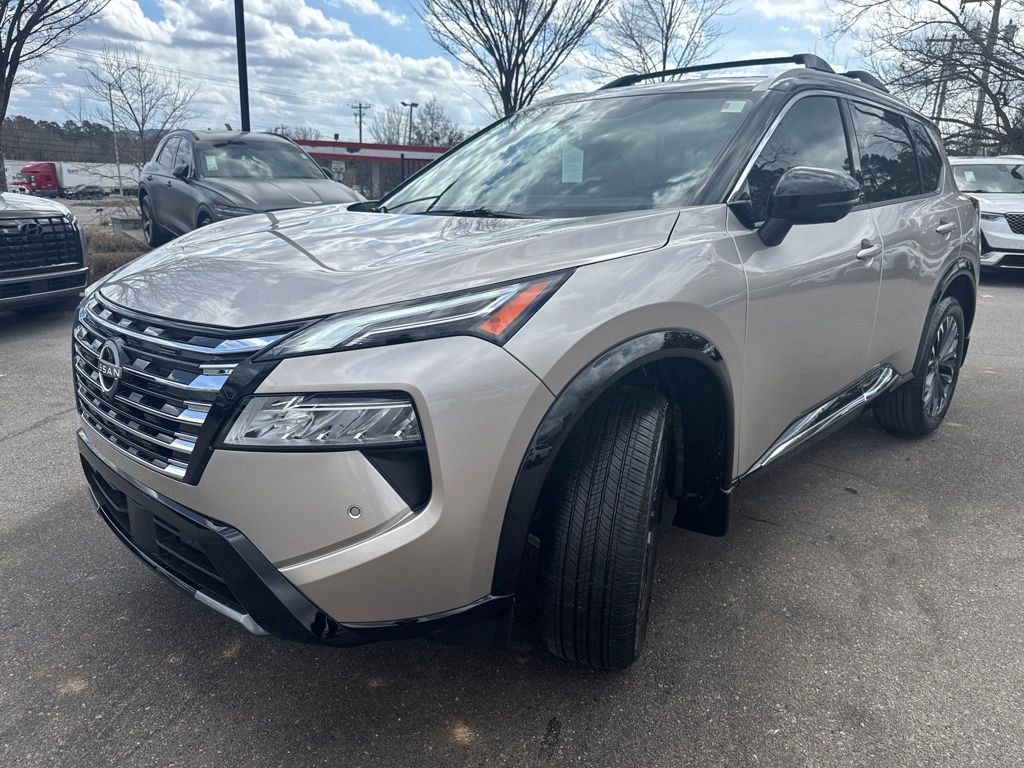 New 2026 Nissan Rogue Platinum w/ Platinum Premium Package image 3