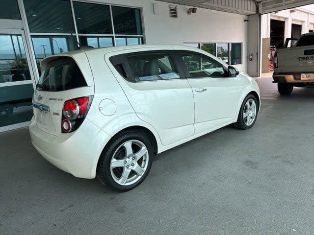 Used 2015 Chevrolet Sonic LTZ FWD image 7