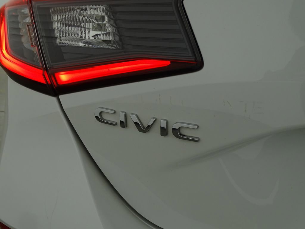 Used 2025 Honda Civic Sport image 36