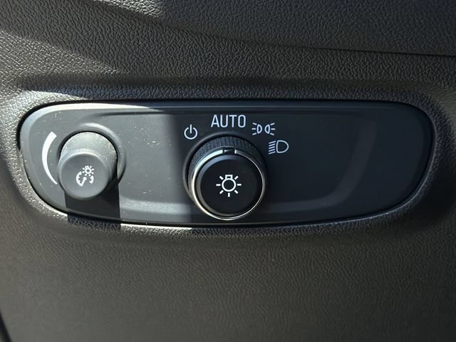 Used 2024 Chevrolet Equinox LT AWD/4WD image 31