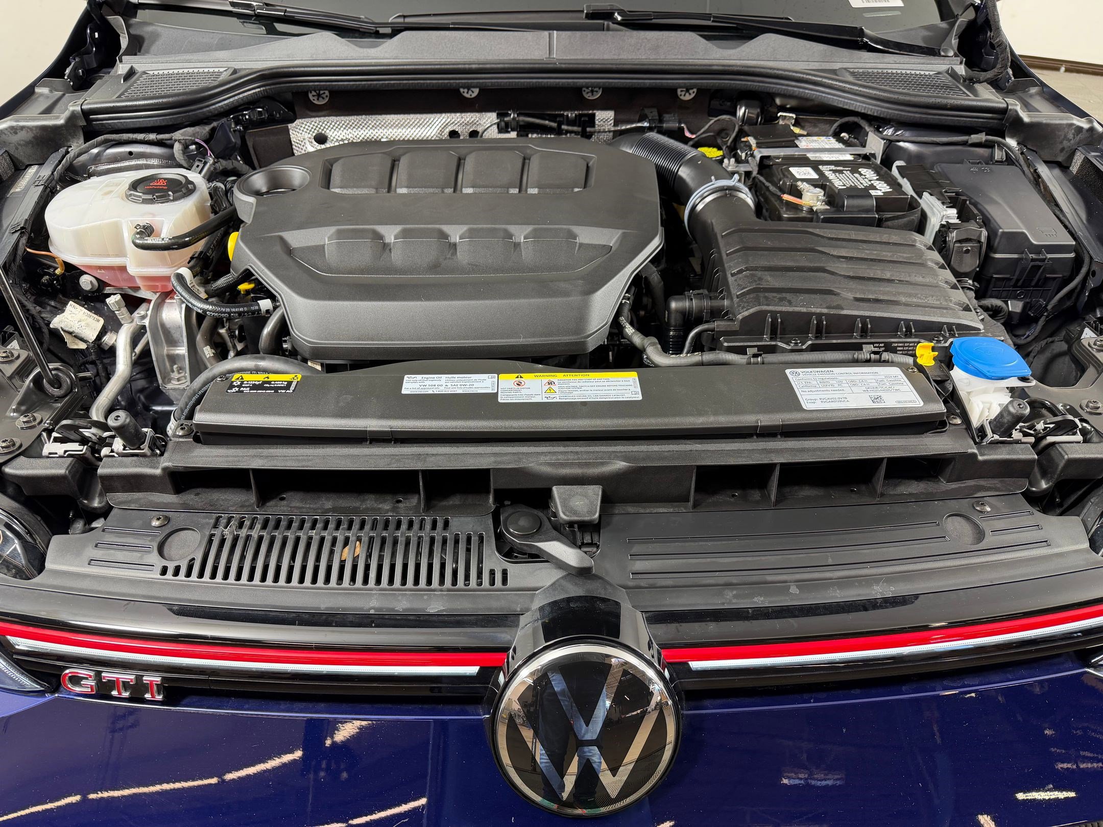 Used 2024 Volkswagen GTI Autobahn image 20