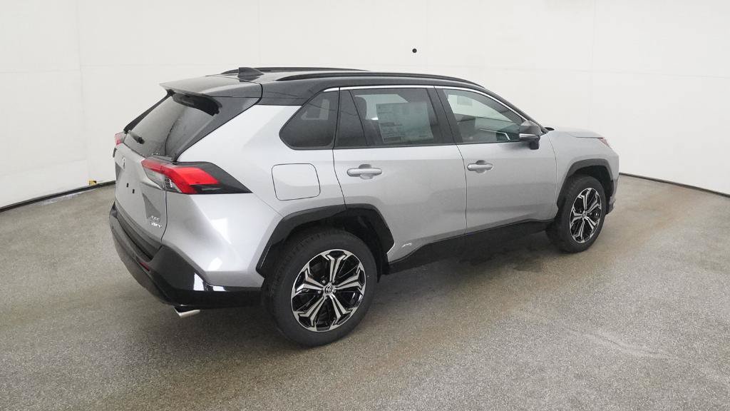 New 2025 Toyota RAV4 XSE w/ Premium Package AWD/4WD image 12