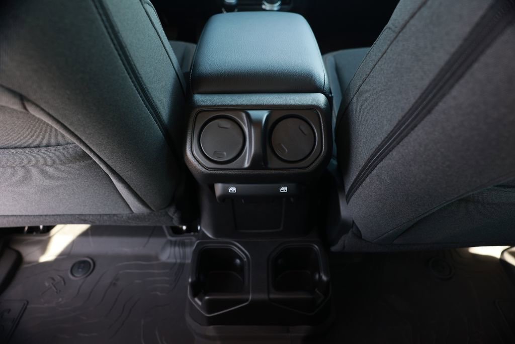 New 2026 Jeep Gladiator Sport image 28