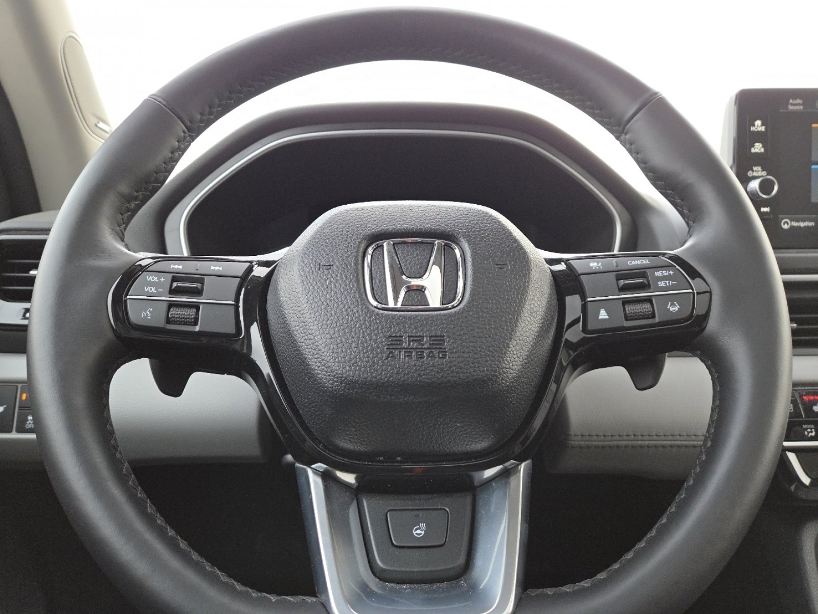 Used 2025 Honda Pilot Elite image 28