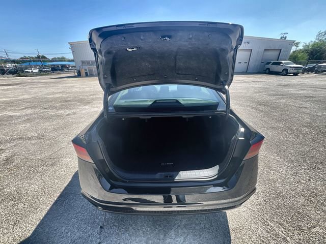 Used 2025 Nissan Altima 2.5 SV image 25
