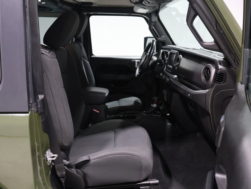 Used 2021 Jeep Wrangler Willys image 15