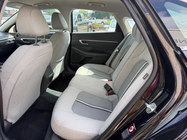 Used 2022 Hyundai Sonata SE FWD image 7