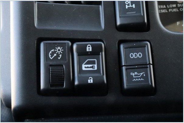 Used 2023 Chevrolet Low Cab Forward 5500XD RWD image 16