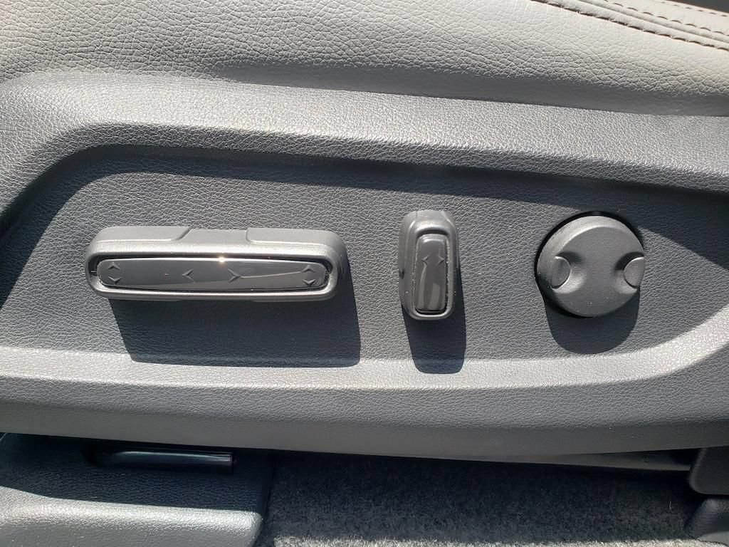 Used 2024 Honda Pilot EX-L image 18
