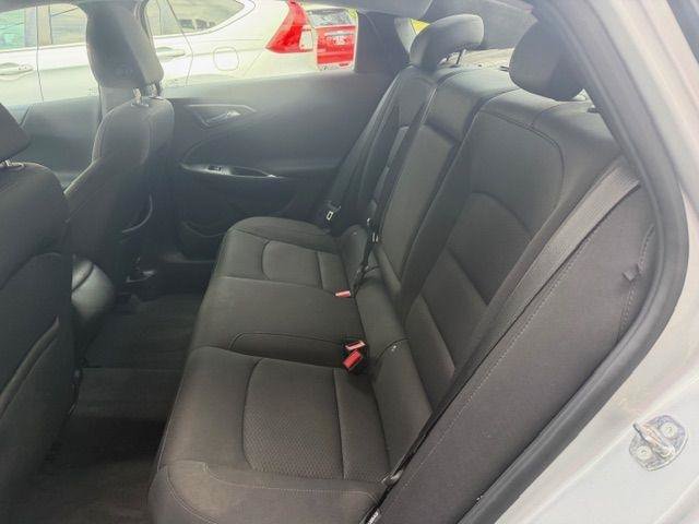 Used 2018 Chevrolet Malibu LS FWD image 13