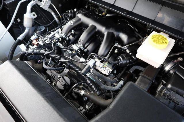Certified 2025 Nissan Pathfinder SL w/ SL Premium Package FWD image 32