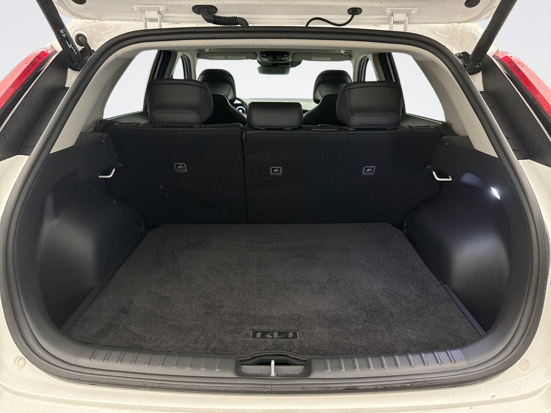 Used 2023 Kia Niro Wave w/ Wave Preserve Package FWD image 23