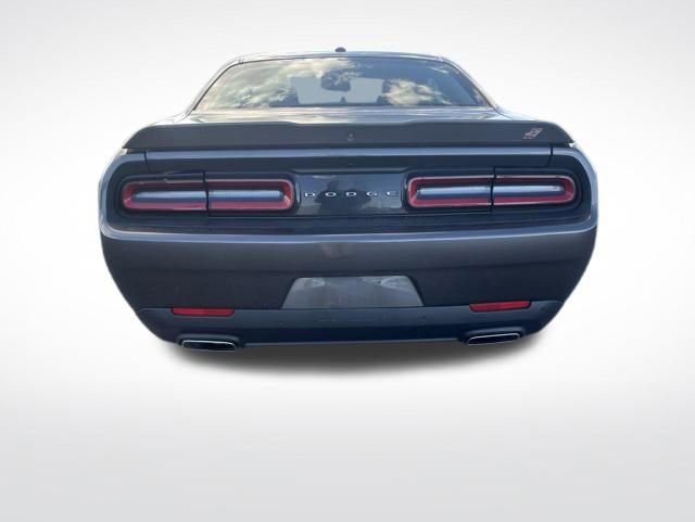 Used 2022 Dodge Challenger GT AWD/4WD image 6