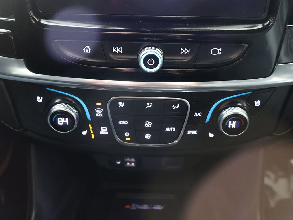 Used 2023 Chevrolet Traverse Premier w/ Redline Edition AWD/4WD image 54