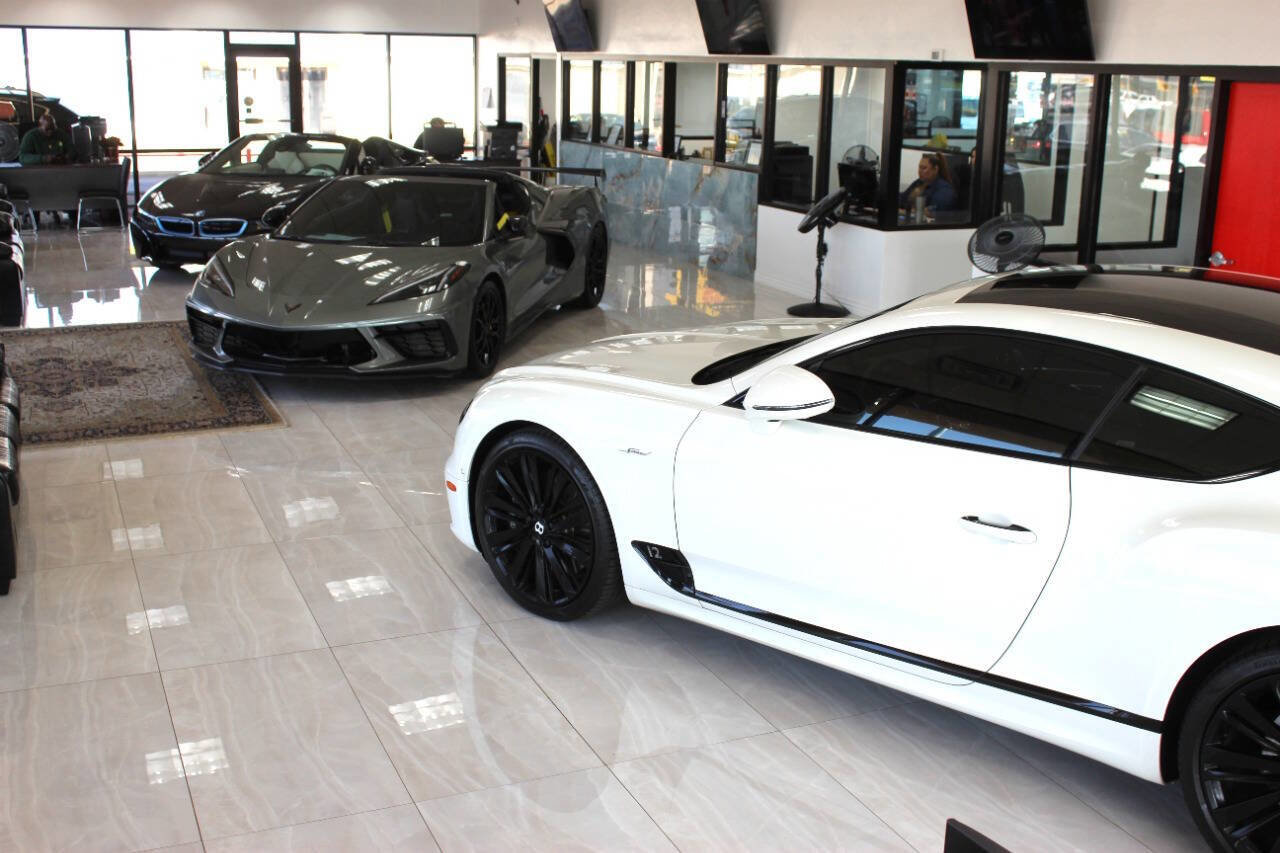 Used 2018 McLaren 570S Spider RWD image 20