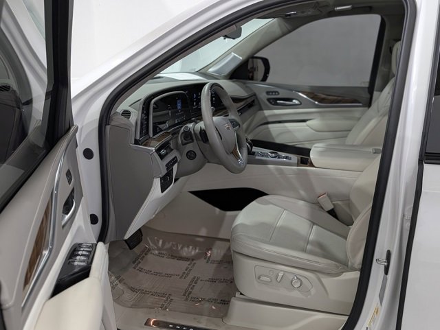 Certified 2024 Cadillac Escalade ESV Sport Platinum w/ LPO, ONYX Package image 7
