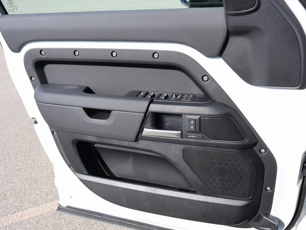 New 2025 Land Rover Defender 110 S image 35