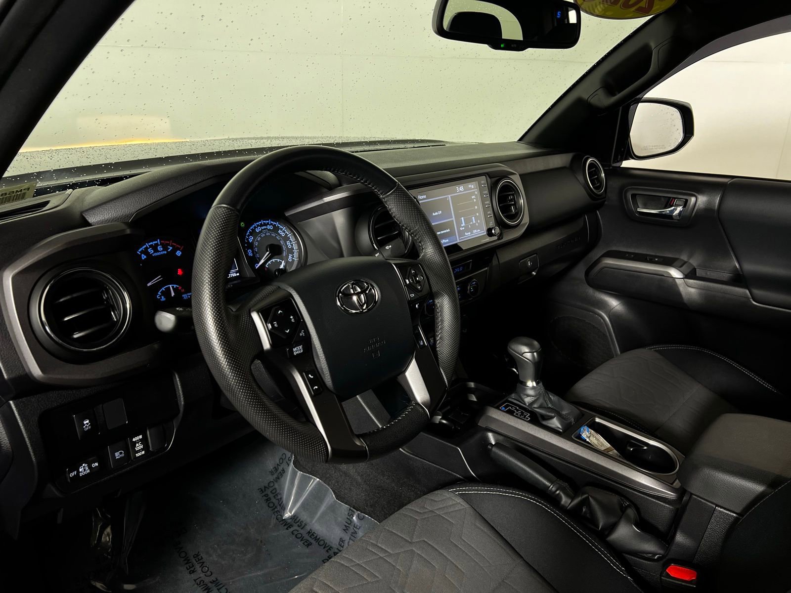 Certified 2023 Toyota Tacoma TRD Off-Road AWD/4WD image 12