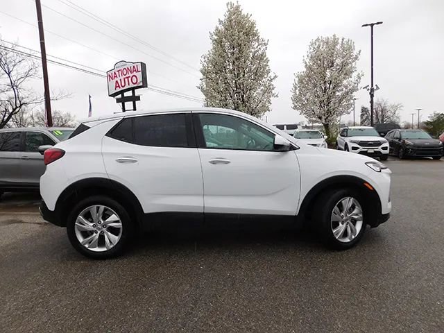 Used 2025 Buick Encore GX Preferred image 3