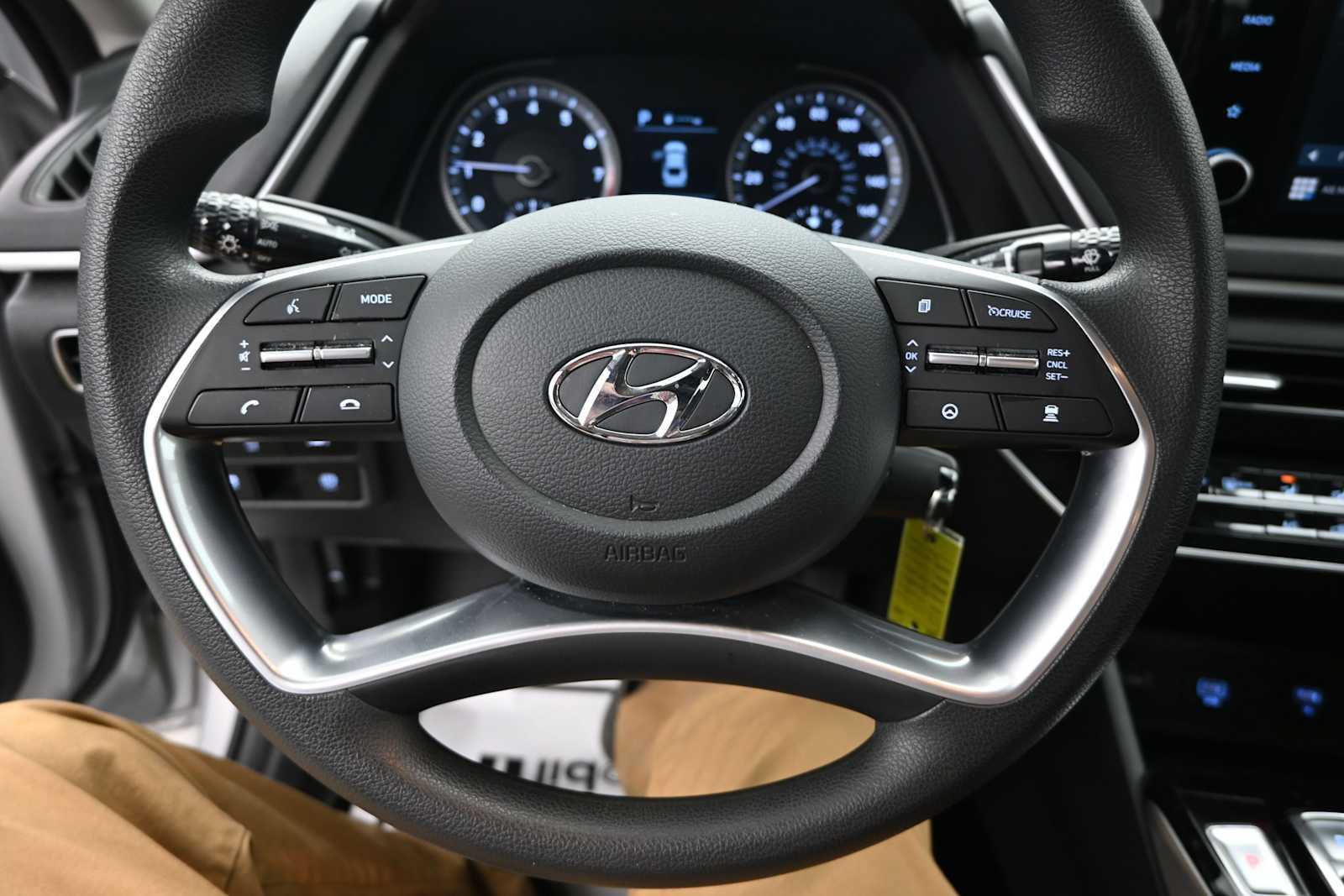 Used 2023 Hyundai Sonata SE FWD image 13