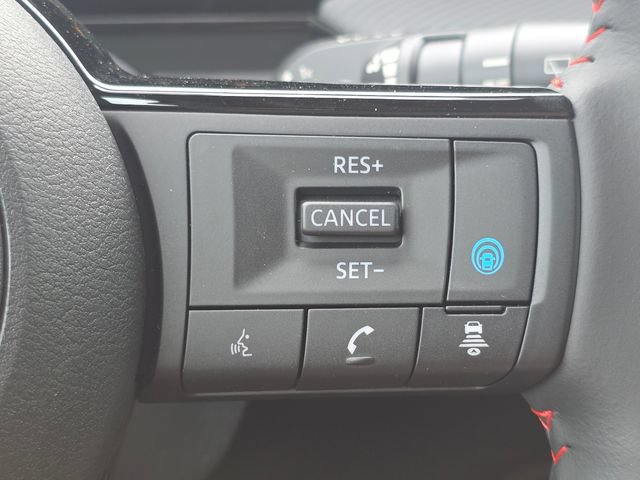 New 2026 Nissan Kicks SR AWD/4WD image 24