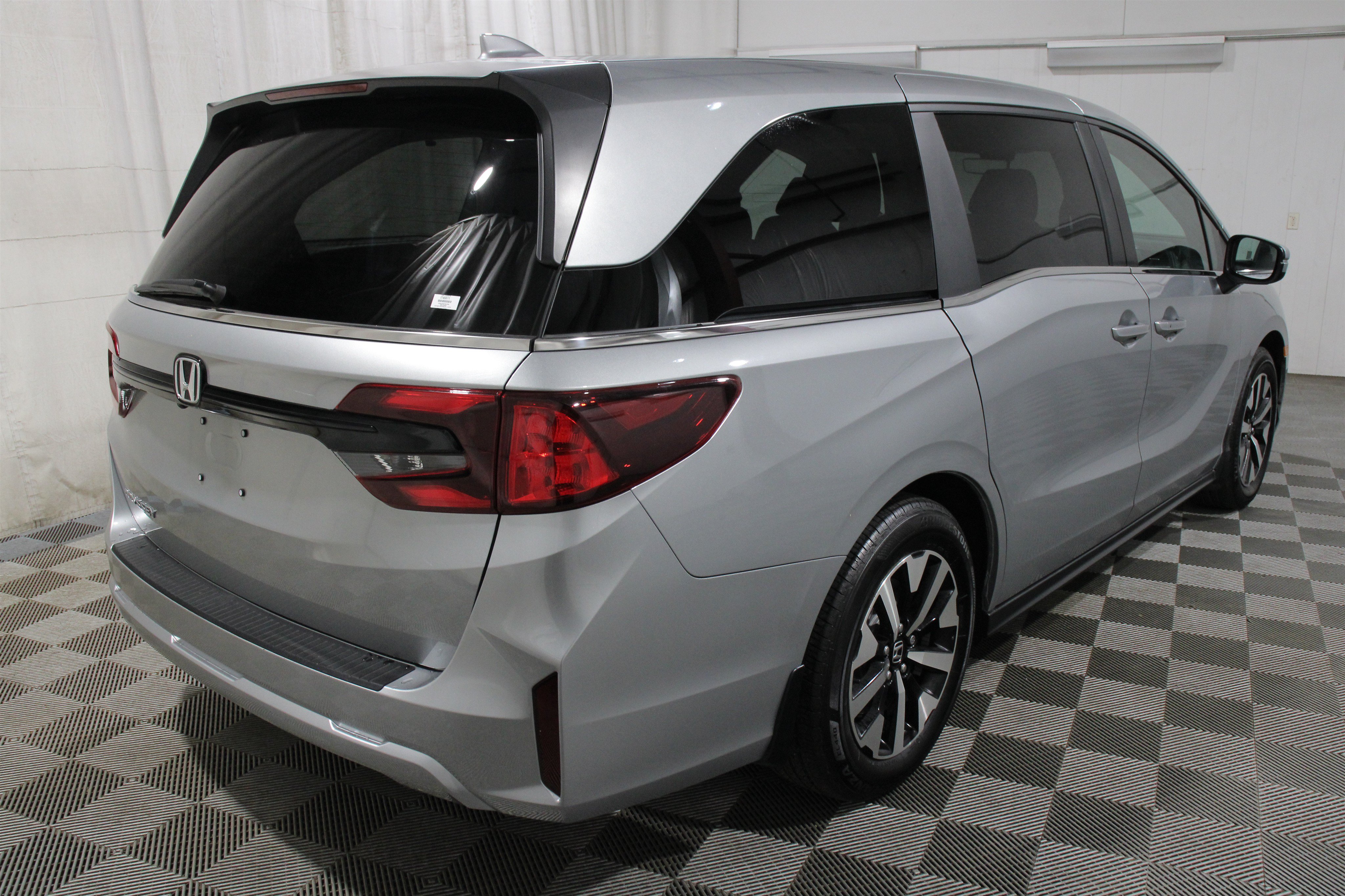 Used 2026 Honda Odyssey EX-L image 34