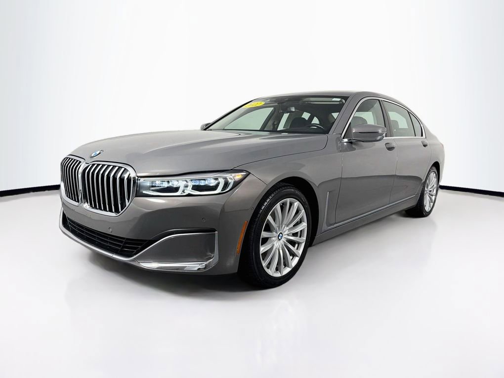 Used 2022 BMW 740i xDrive w/ Premium Package AWD/4WD image 3