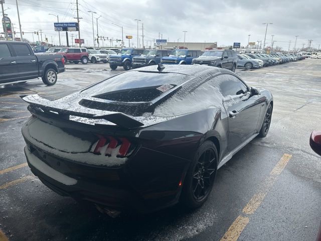 Used 2024 Ford Mustang GT Premium w/ GT Performance Package image 5