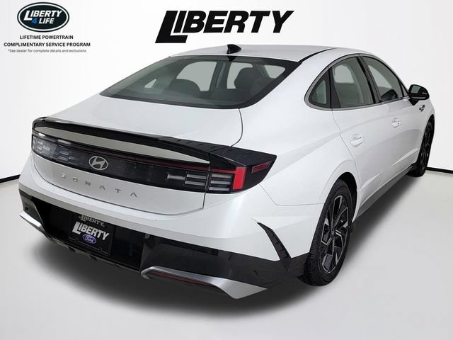 Used 2025 Hyundai Sonata SEL FWD image 3