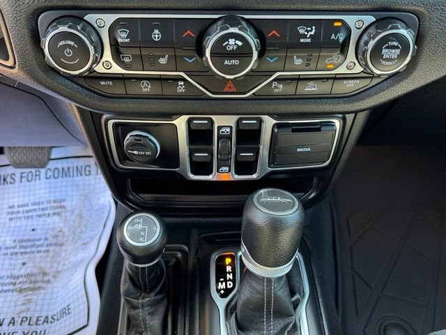 Used 2024 Jeep Gladiator Sport AWD/4WD image 17