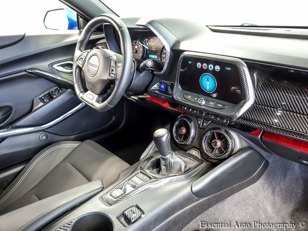 Used 2016 Chevrolet Camaro SS RWD image 20