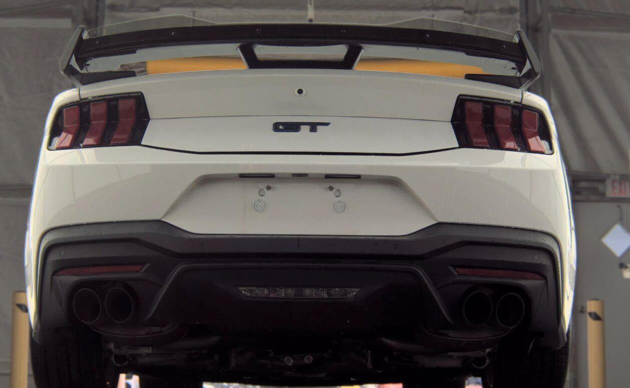 Used 2024 Ford Mustang GT Premium RWD image 15