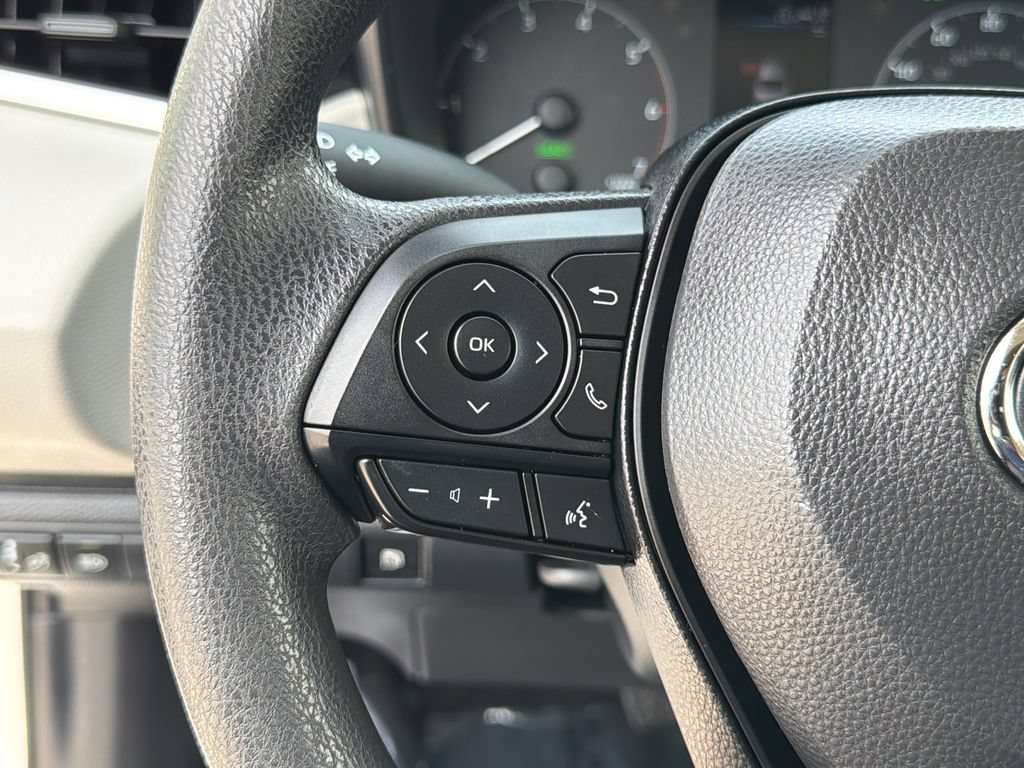 Used 2024 Toyota Corolla LE FWD image 22