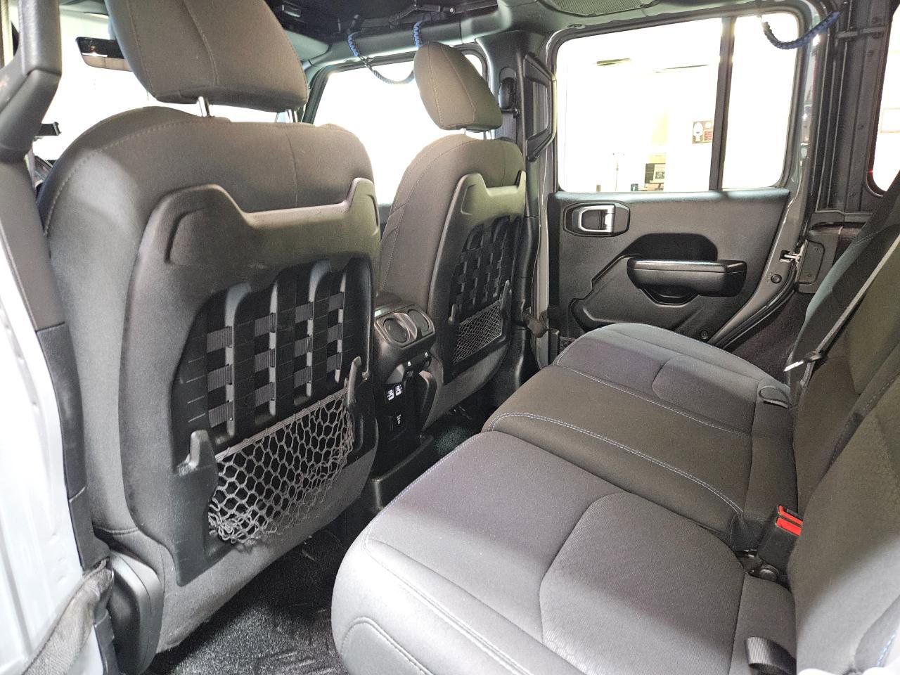 Used 2022 Jeep Wrangler Unlimited Rubicon 4xe image 19