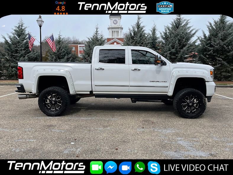 Used 2016 GMC Sierra 2500 Denali w/ Duramax Plus Package image 2