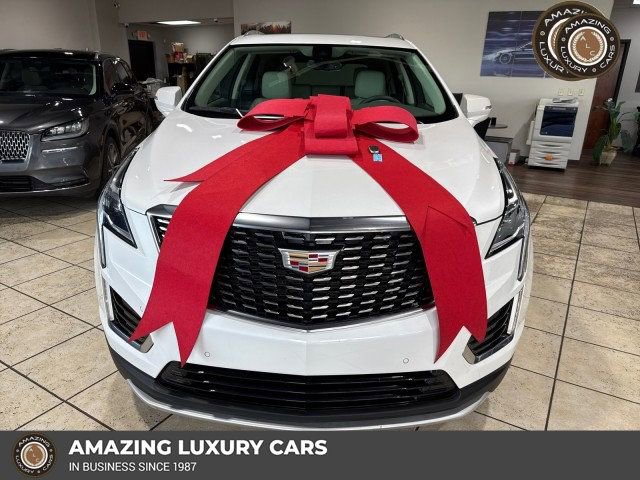 Used 2021 Cadillac XT5 Premium Luxury w/ LPO, Floor Liner Package image 1