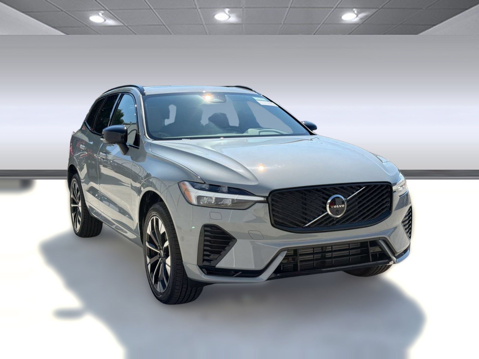 New 2026 Volvo XC60 T8 Plus w/ Protection Package Premier AWD/4WD image 7