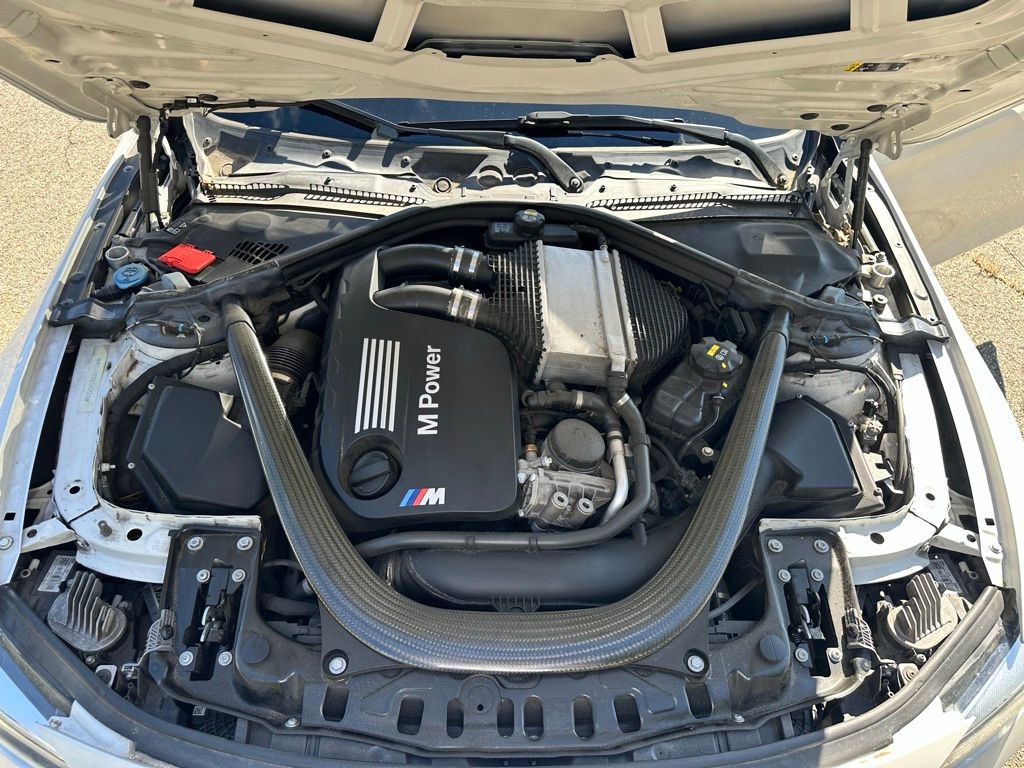 Used 2020 BMW M4 Base image 31