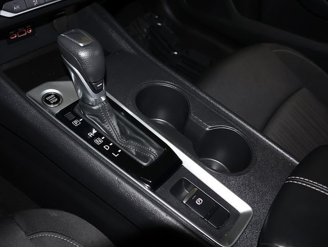 Used 2025 Nissan Altima 2.5 SV AWD/4WD image 20