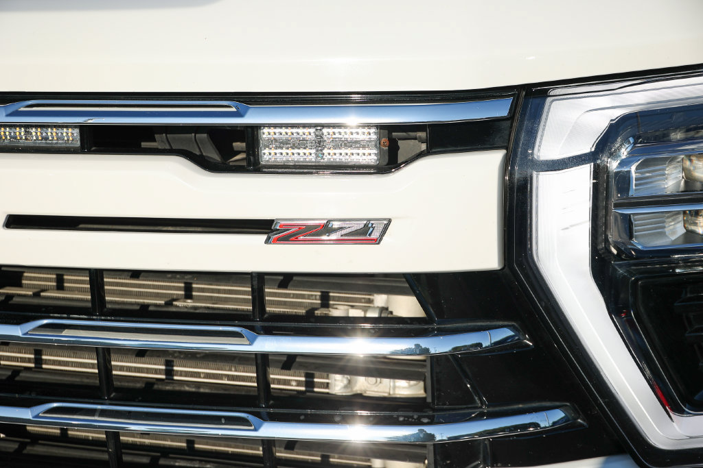 Used 2024 Chevrolet Silverado 2500 LTZ w/ LTZ Plus Package AWD/4WD image 34