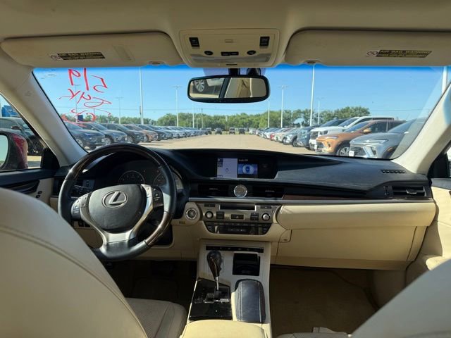 Used 2013 Lexus ES 350 w/ Luxury Pkg FWD image 22